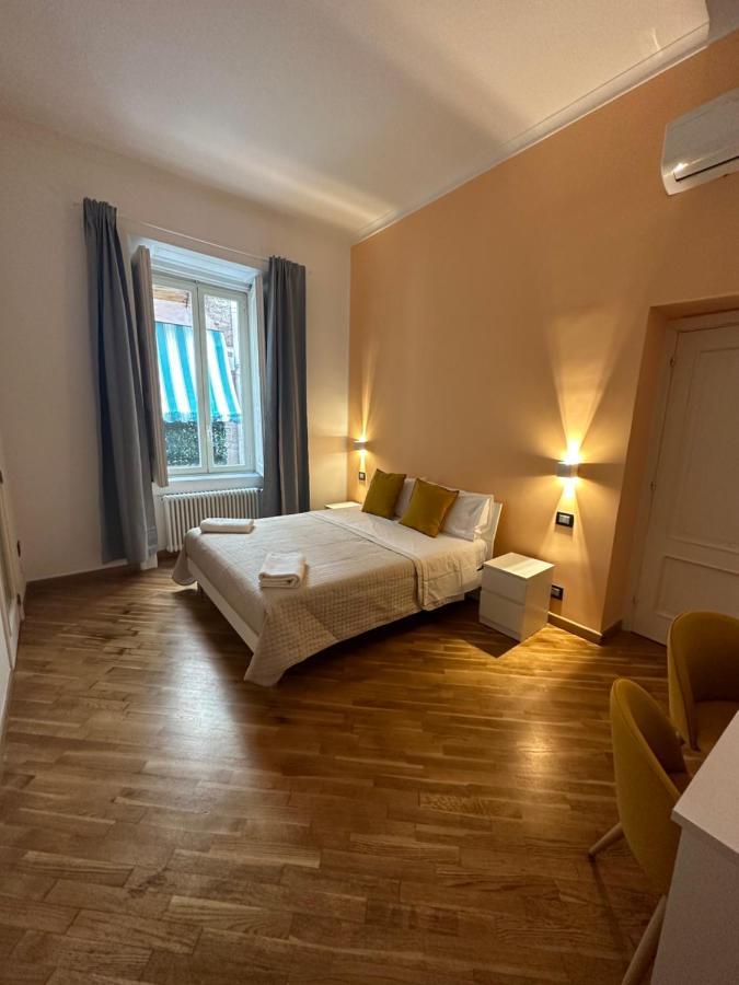 Carme Guest House Наполи Екстериор снимка